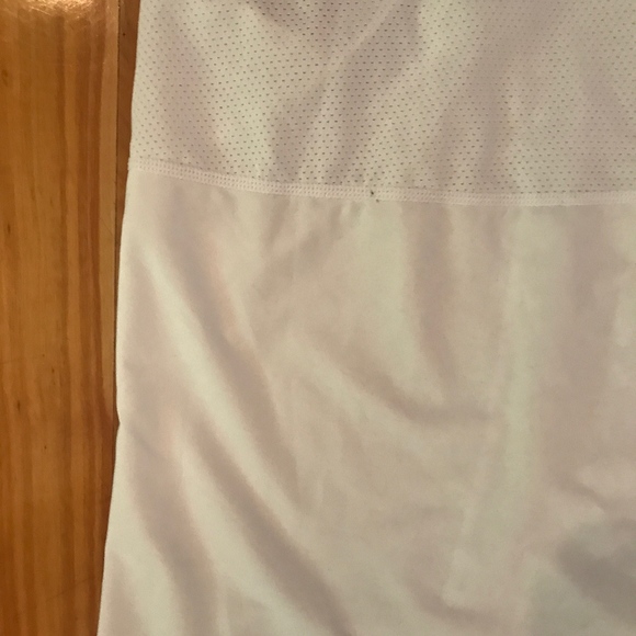 Reese Tank - Picture 3 of 6